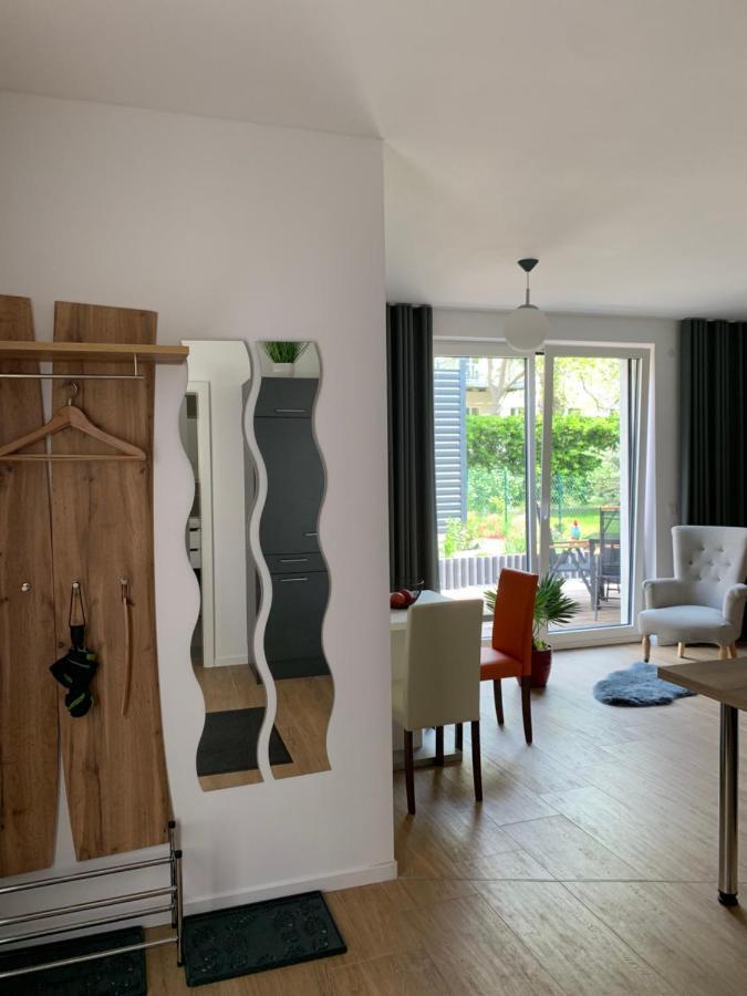 Apartment Townhouse *